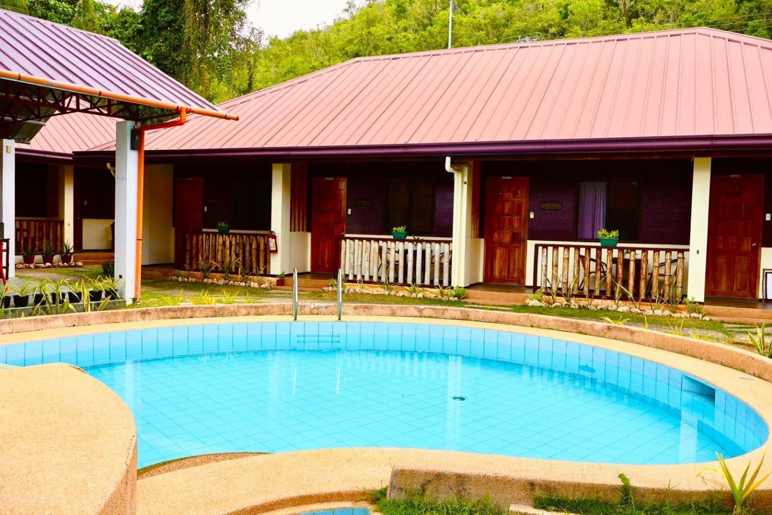 Chiisai Natsu Resort Bolod  Exterior photo