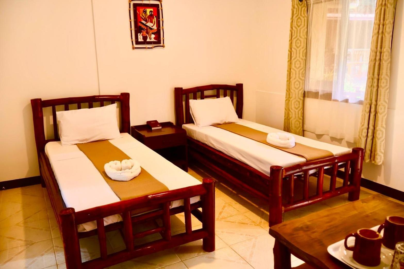 Chiisai Natsu Resort Bolod  Exterior photo
